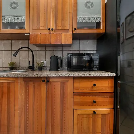 Exceptional Pet-friendly By Renters Lodz (Lodz)