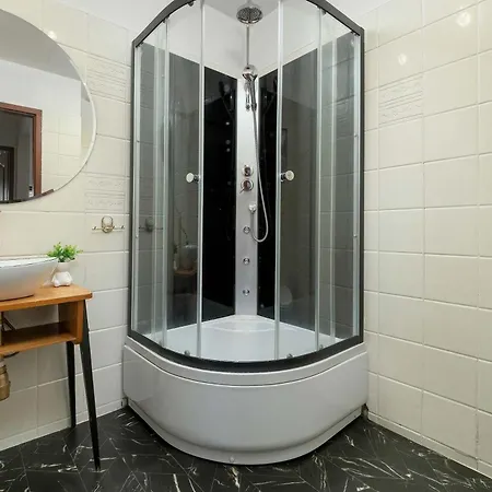 Apartment Exceptional Pet-friendly By Renters